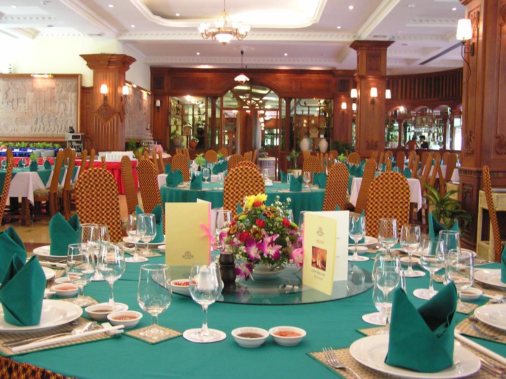 Goldiana Angkor Hotel Сіємреап Екстер'єр фото