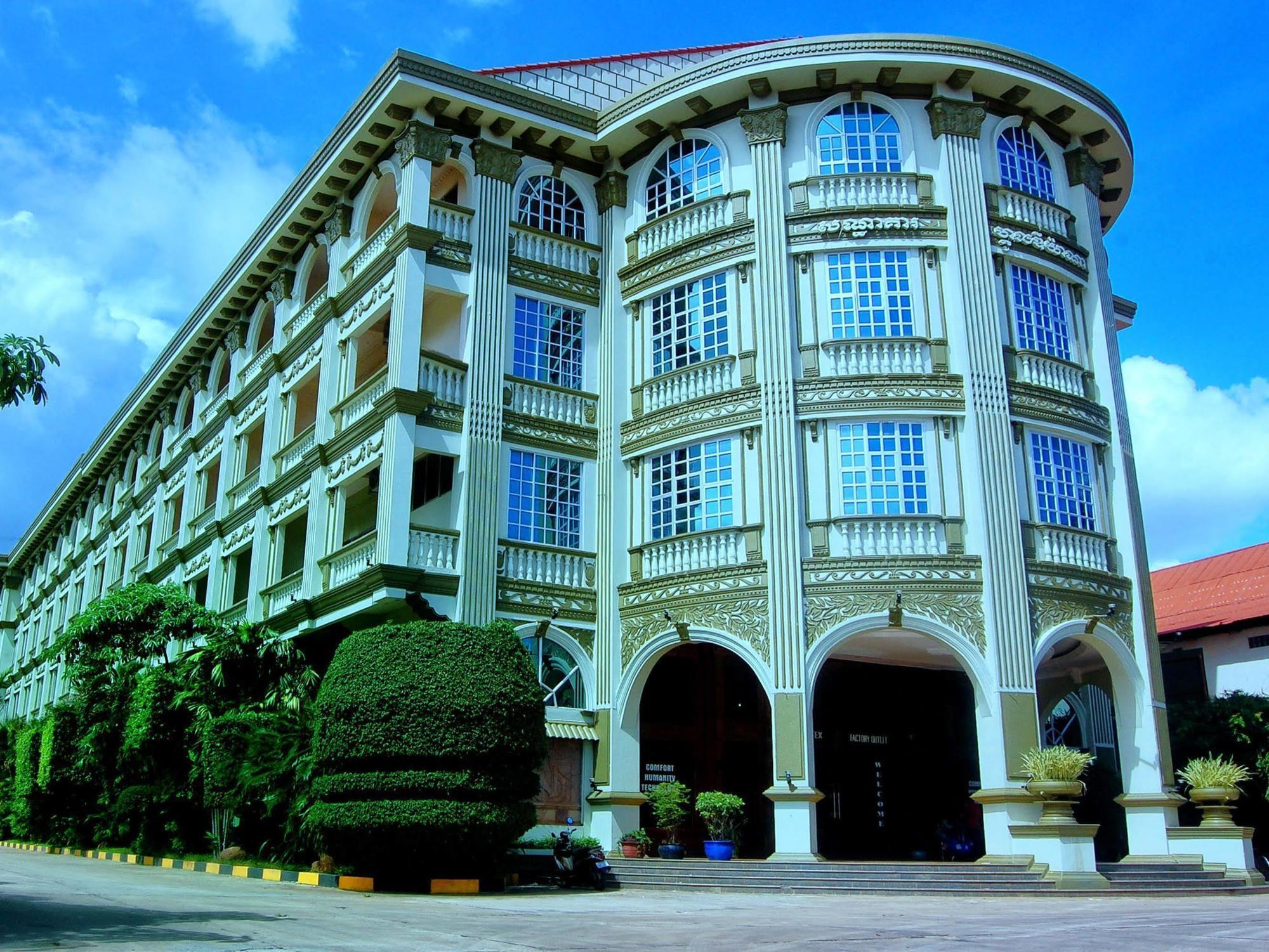 Goldiana Angkor Hotel Сіємреап Екстер'єр фото